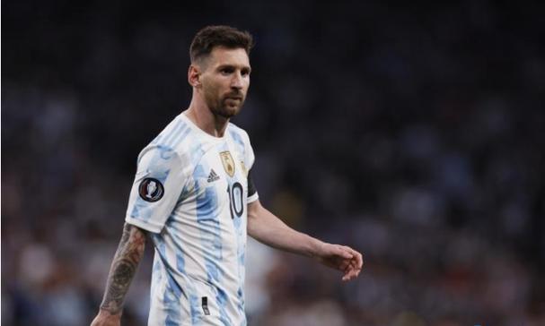 惊呆了！画中的女人竟是100年前的绝世美人